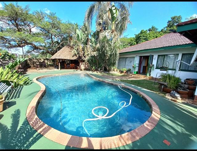 4 BEDROOM HOUSE TO LET IN NELSPRUIT CENTRAL